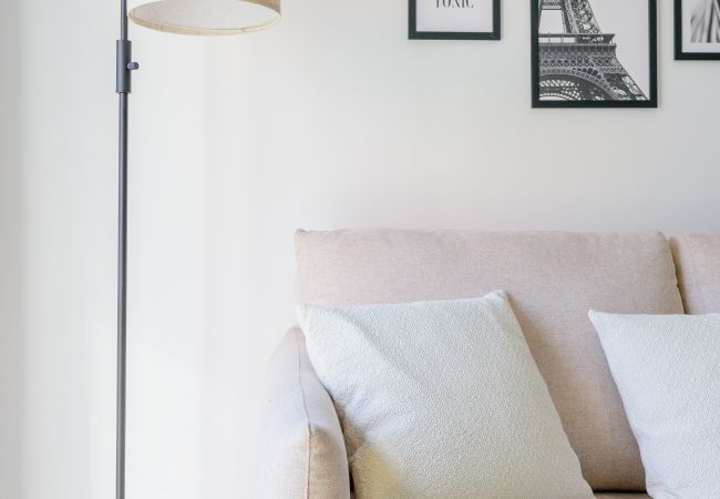 Apartamento en Málaga - WintowinRentals Twin Charm Málaga Centro: Encanto y Confort junto al Casco Antiguo Apartamento en Málaga - WintowinRentals Twin Charm Málaga Centro: Encanto y Confort junto al Casco Antiguo