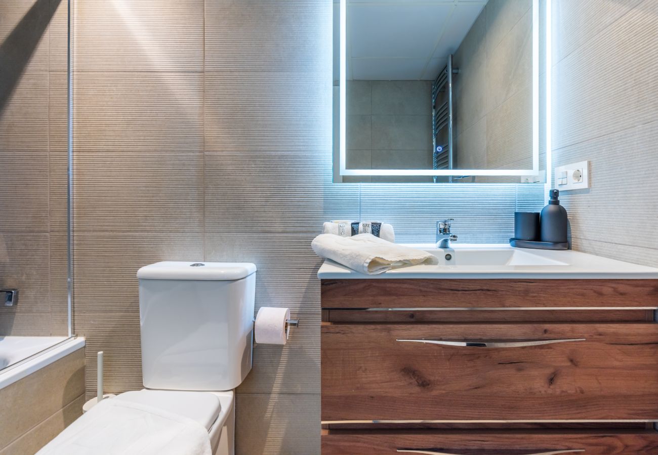 Apartamento en Málaga - WintowinRentals Twin Charm Málaga Centro: Encanto y Confort junto al Casco Antiguo