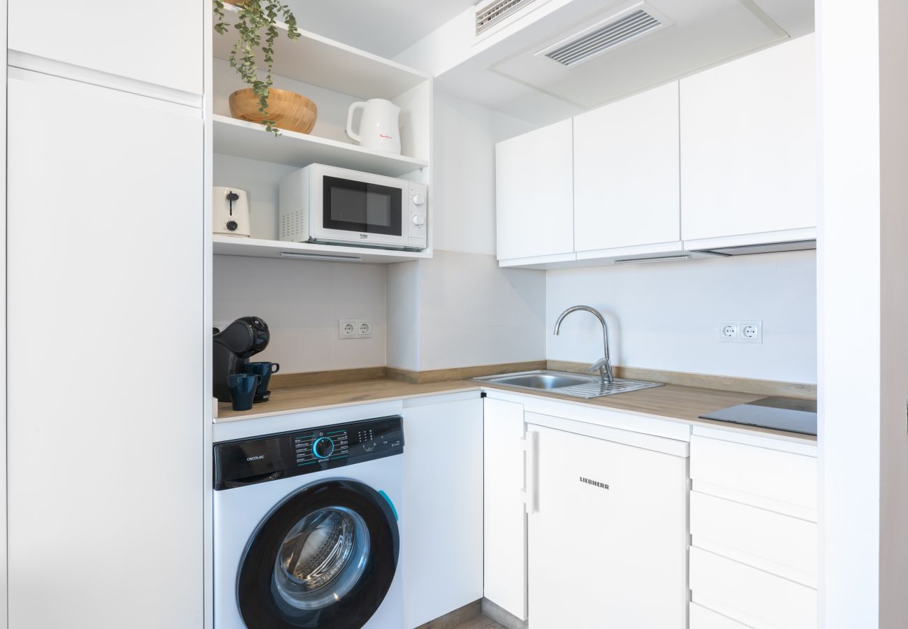 Apartamento en Torremolinos - WintowinRentals Private Apartment in Ocean House with Sea Views