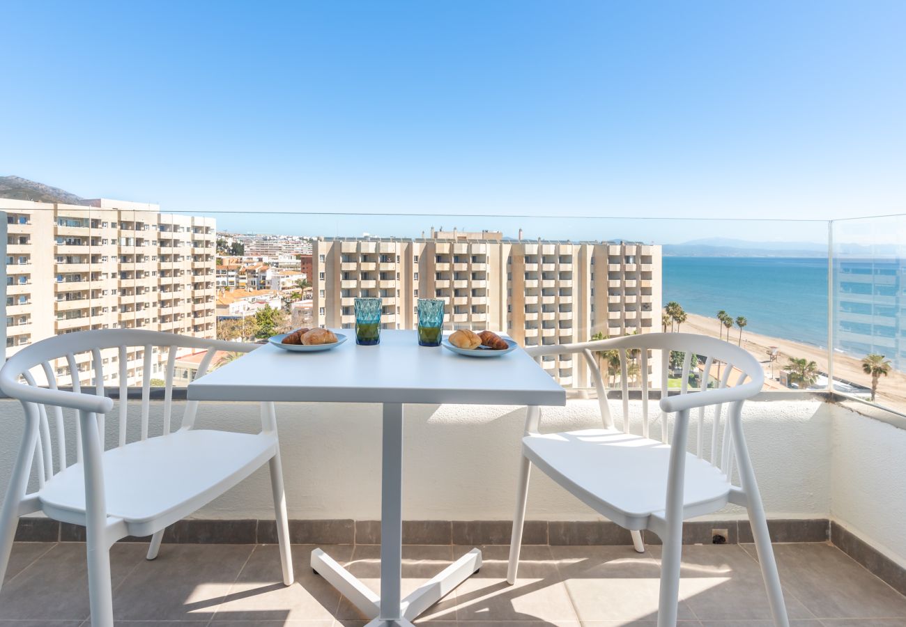 Apartamento en Torremolinos - WintowinRentals Private Apartment in Ocean House with Sea Views