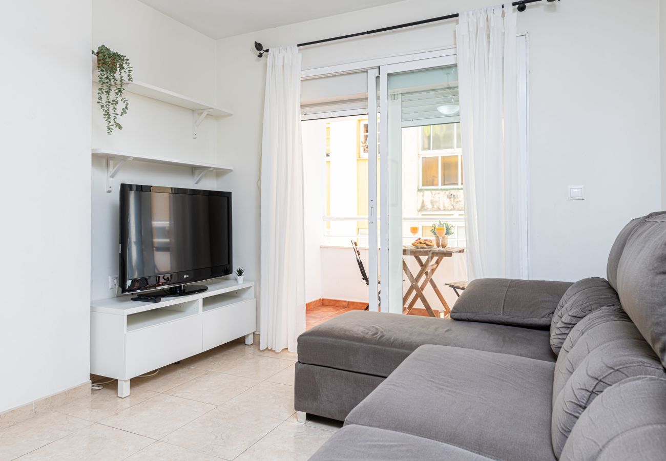 Apartamento en Rincón de la Victoria - Wintowinrentals Urban Rincón · Acogedor y Céntrico junto a la Playa