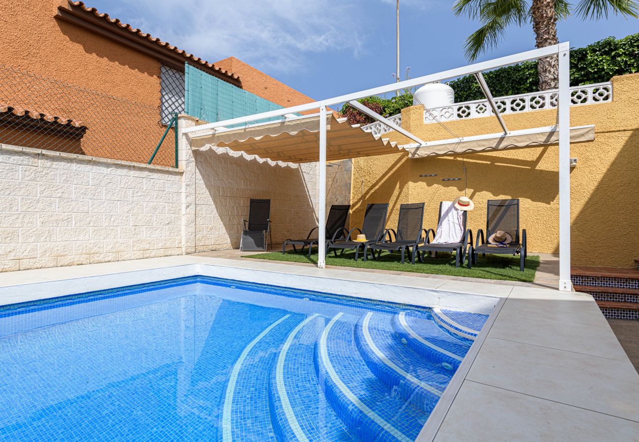 Casa en Rincón de la Victoria - WintowinRentals Casa con piscina privada en Rincón