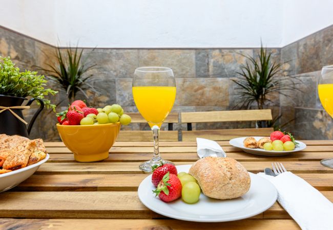 Apartamento en Málaga - Wintowinrentals Acogedor, céntrico y con encanto Apartamento en Málaga - Wintowinrentals Acogedor, céntrico y con encanto