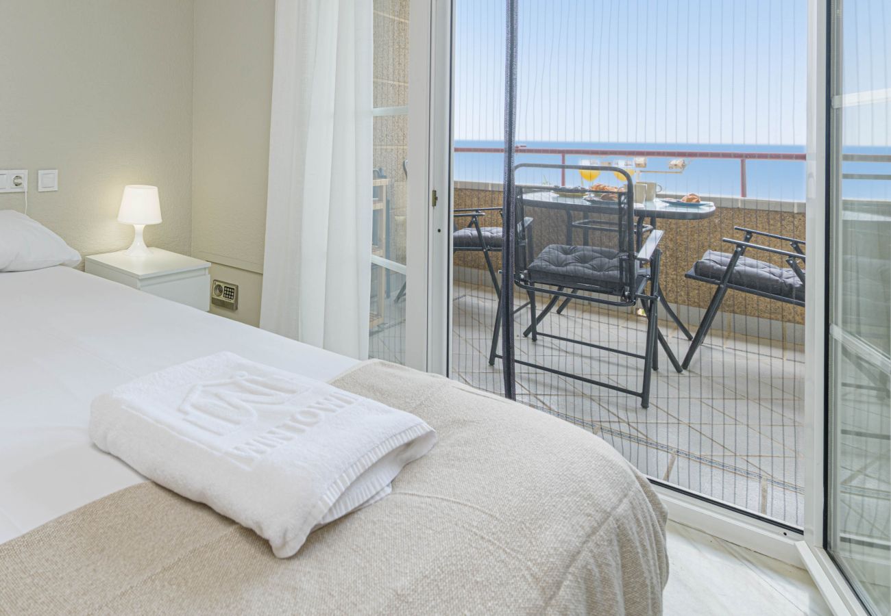 Apartamento en Rincón de la Victoria - WintowinRentals Apartamento frente al mar con vistas espectaculares