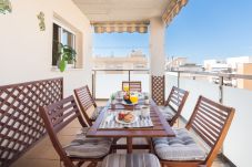 Apartamento en Rincón de la Victoria - WintowinRentals · Ubicación perfecta con Terraza, Piscina y Parking en Rincón de la Victoria