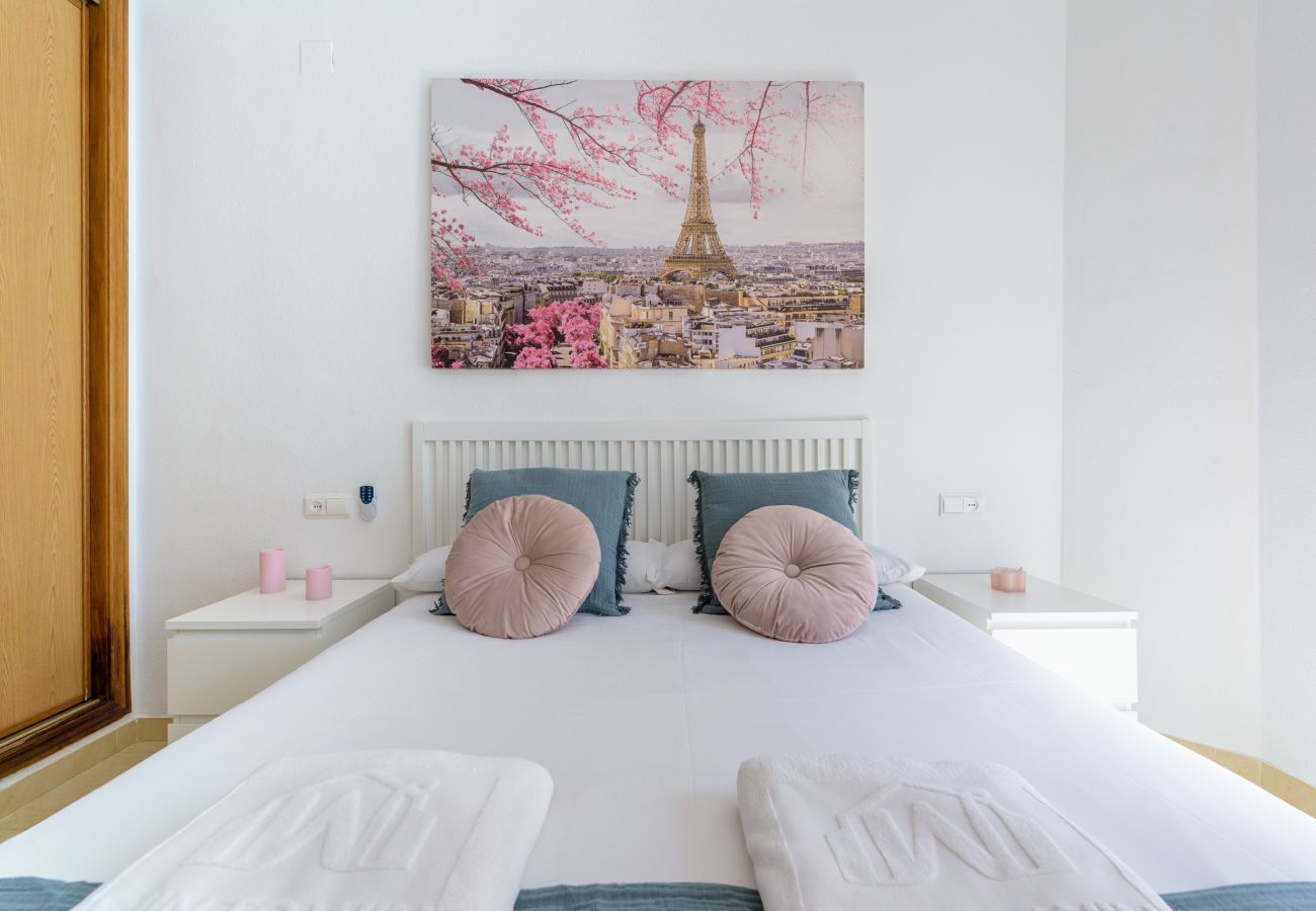 Apartamento en Benajarafe - WintowinRentals VistaMar Benajarafe – Playa y Piscina