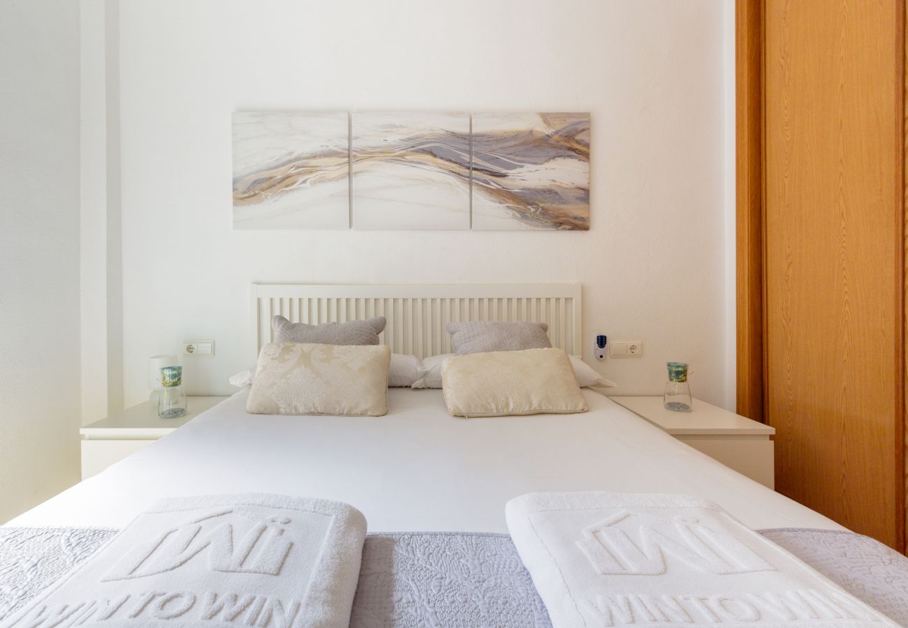 Apartamento en Benajarafe - WintowinRentals VistaMar Benajarafe – Playa y Piscina