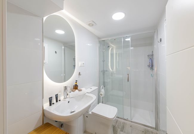 Apartamento en Málaga - WintowinRentals Loft reformado con garaje junto a la playa de Huelin Apartamento en Málaga - WintowinRentals Loft reformado con garaje junto a la playa de Huelin