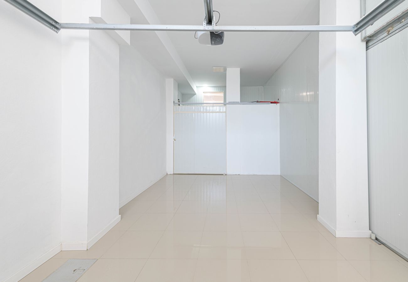 Apartamento en Málaga - WintowinRentals Loft reformado con garaje junto a la playa de Huelin Apartamento en Málaga - WintowinRentals Loft reformado con garaje junto a la playa de Huelin