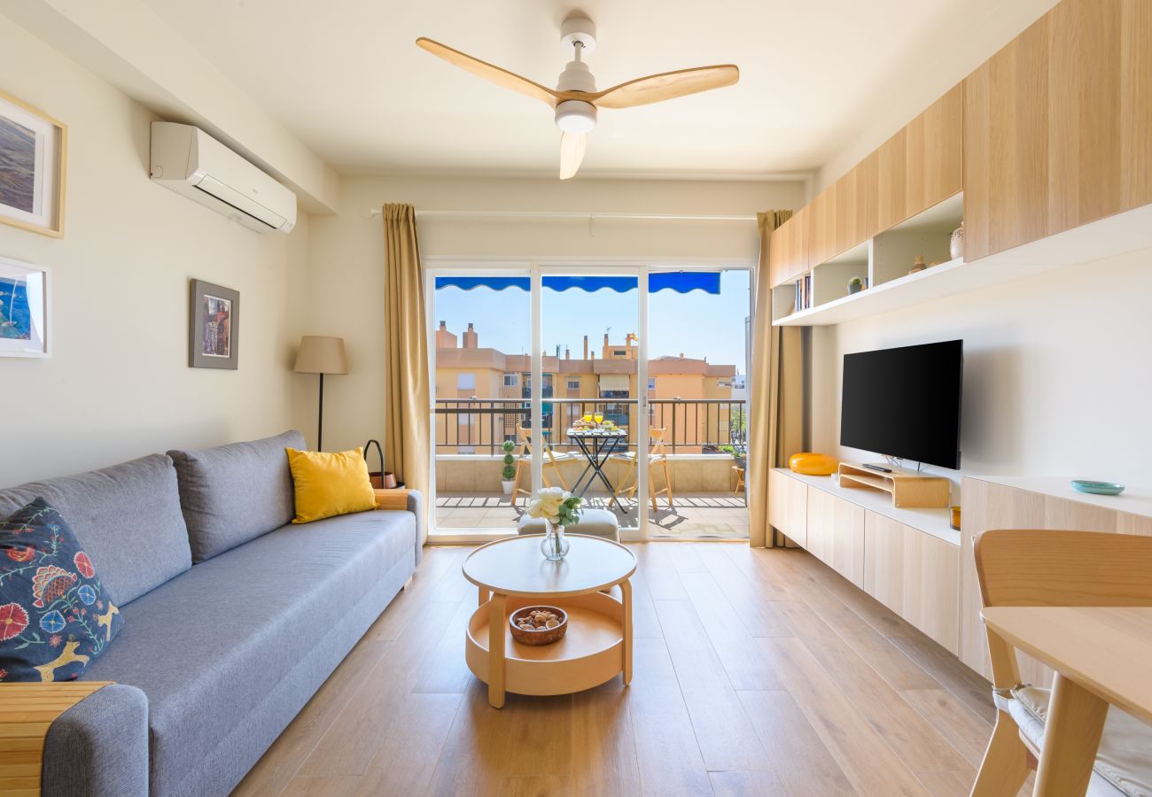 Apartamento en Rincón de la Victoria - WintowinRentals Apartamento con encanto y terraza soleada cerca del mar