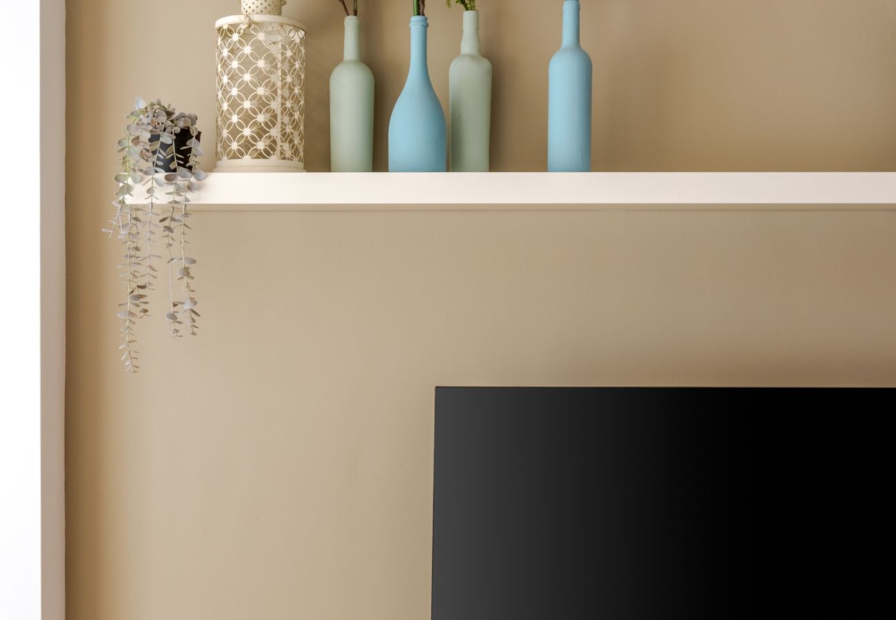 Apartamento en Málaga - WintowinRentals Apartamento moderno con patio interior privado en Málaga