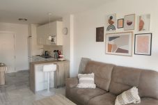 Apartamento en Fuengirola - WintowinRentals Apartamento con increíbles vistas al mar y montaña con piscina en Fuengirola