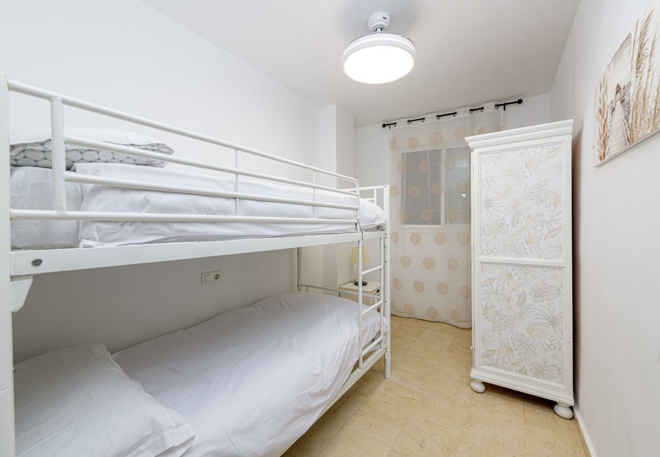 Apartamento en Rincón de la Victoria - WintowinRentals Home Sweet Beach  – 2 dormitorios con terraza cerca de la playa del Rincón