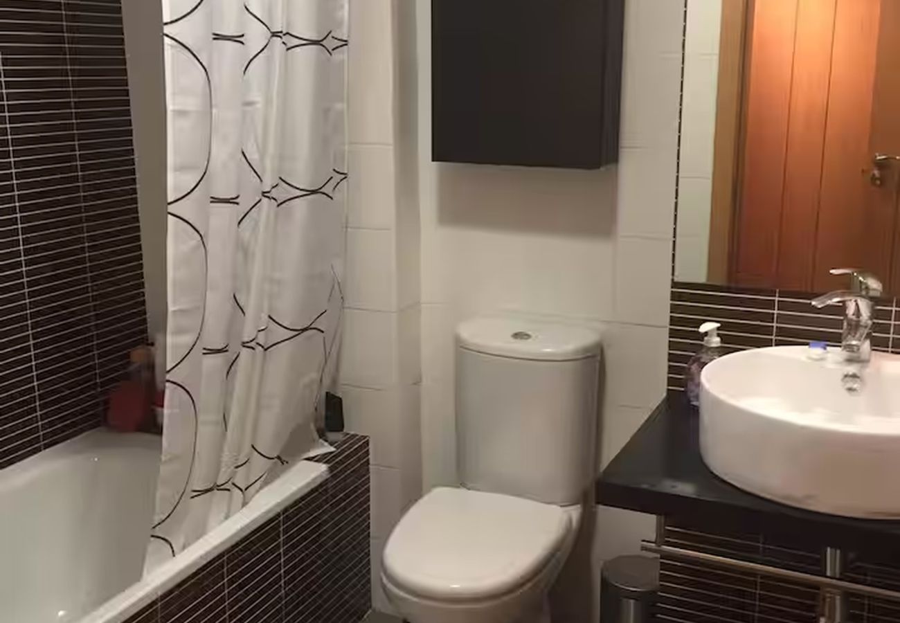 Apartamento en Málaga - WintowinRentals SkyView Teatinos: terraza, luz y vistas en Málaga