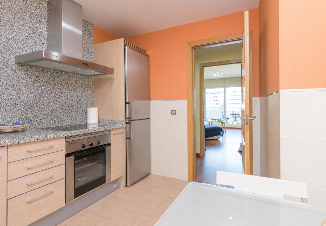 Apartamento en Málaga - WintowinRentals SkyView Teatinos: terraza, luz y vistas en Málaga