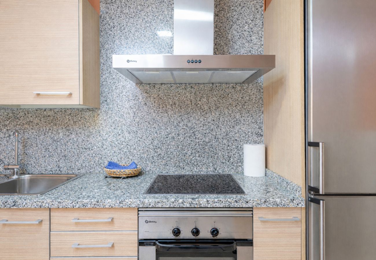 Apartamento en Málaga - WintowinRentals SkyView Teatinos: terraza, luz y vistas en Málaga