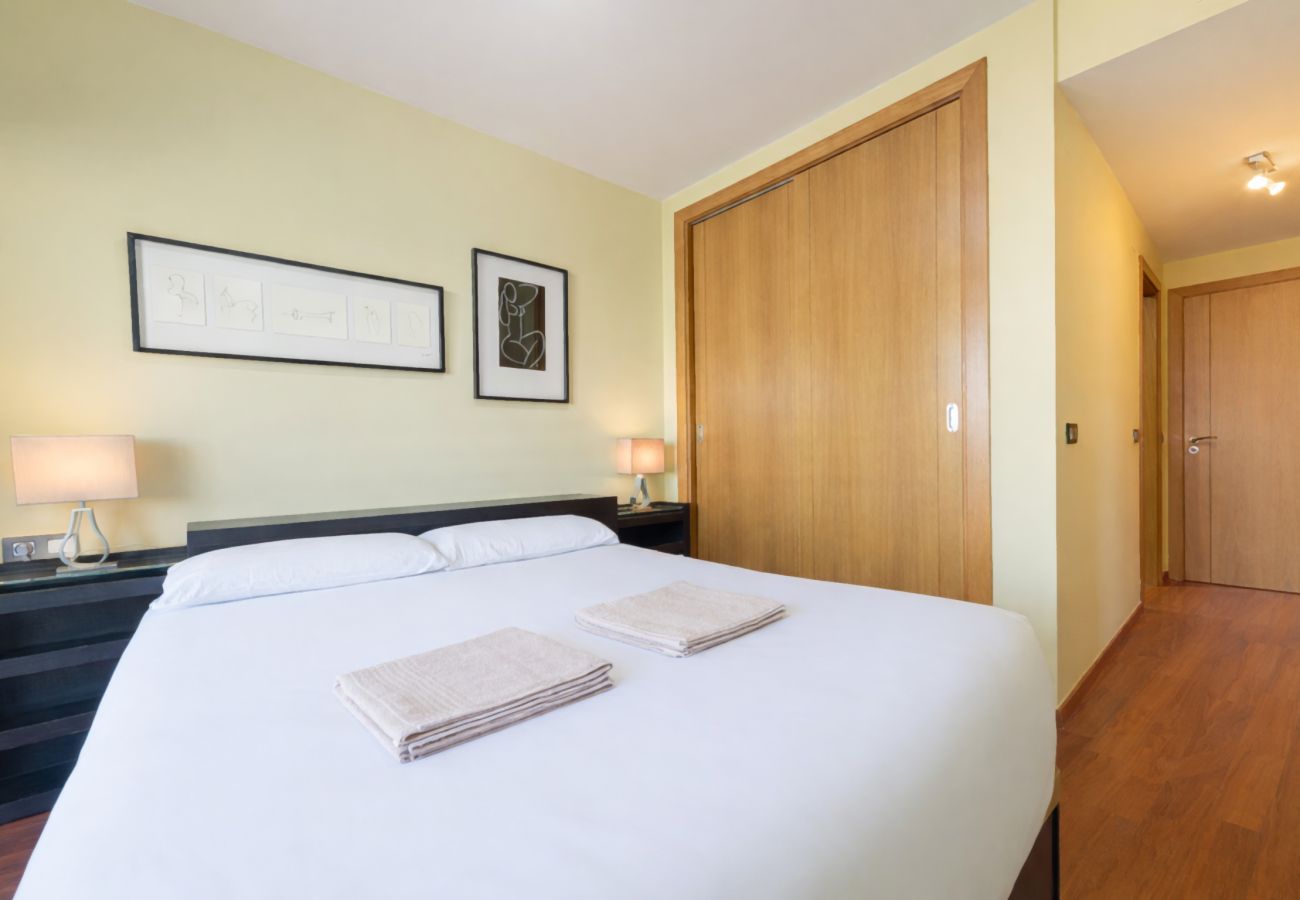 Apartamento en Málaga - WintowinRentals SkyView Teatinos: terraza, luz y vistas en Málaga