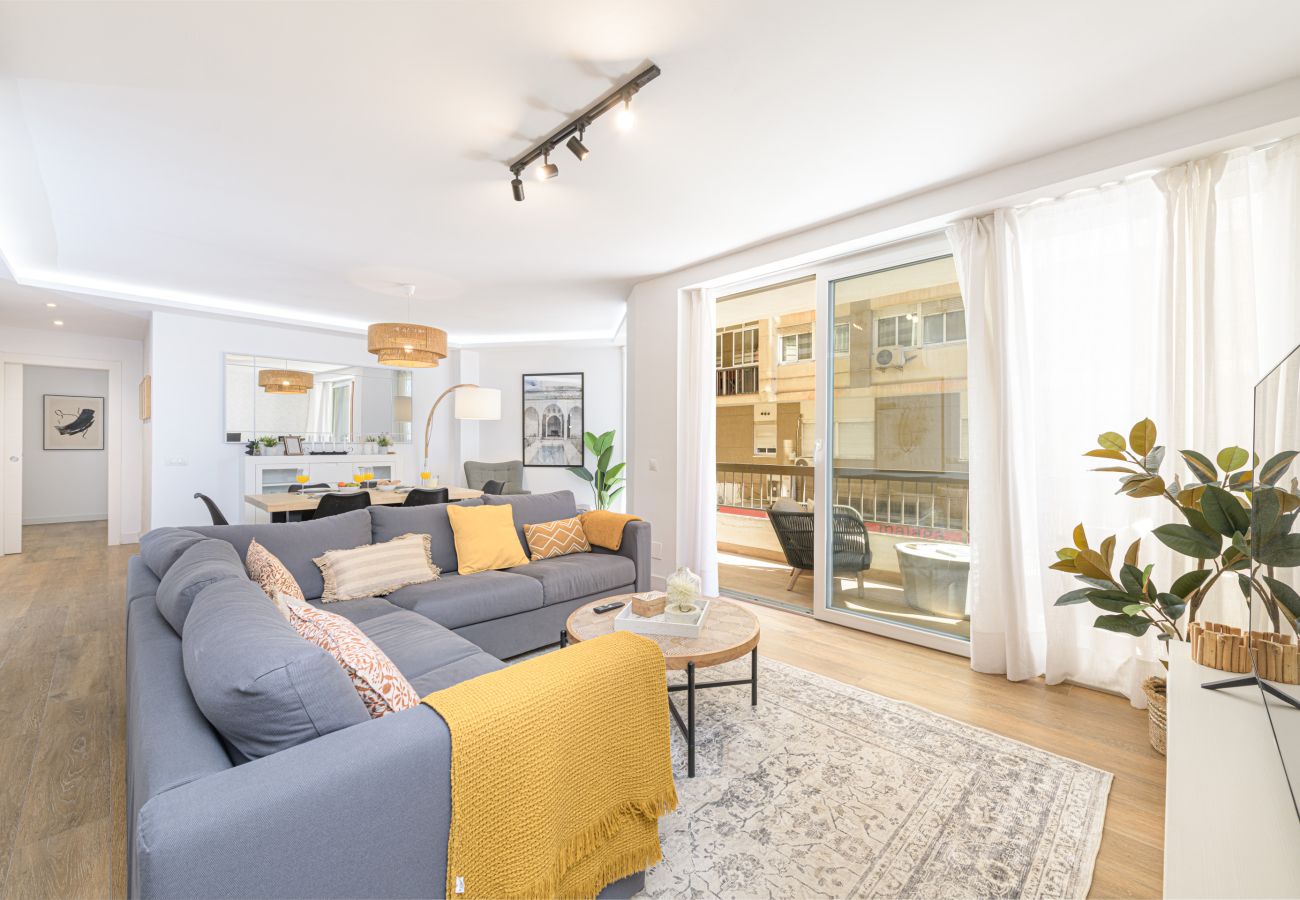 Apartamento en Málaga - WintowinRentals Luxury Apartment with Sea Views in La Malagueta