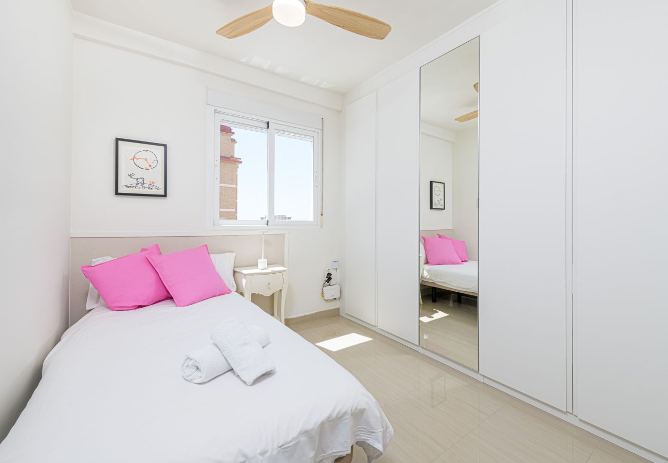 Apartamento en Málaga - WintowinRentals Amplio apartamento en Huelin con vistas privilegiadas, parking incluido y cerca de la playa