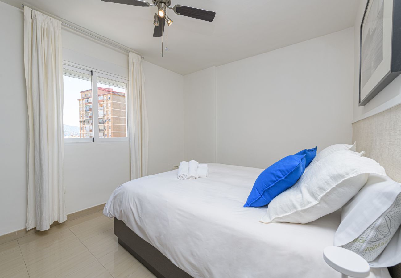 Apartamento en Málaga - WintowinRentals Amplio apartamento en Huelin con vistas privilegiadas, parking incluido y cerca de la playa
