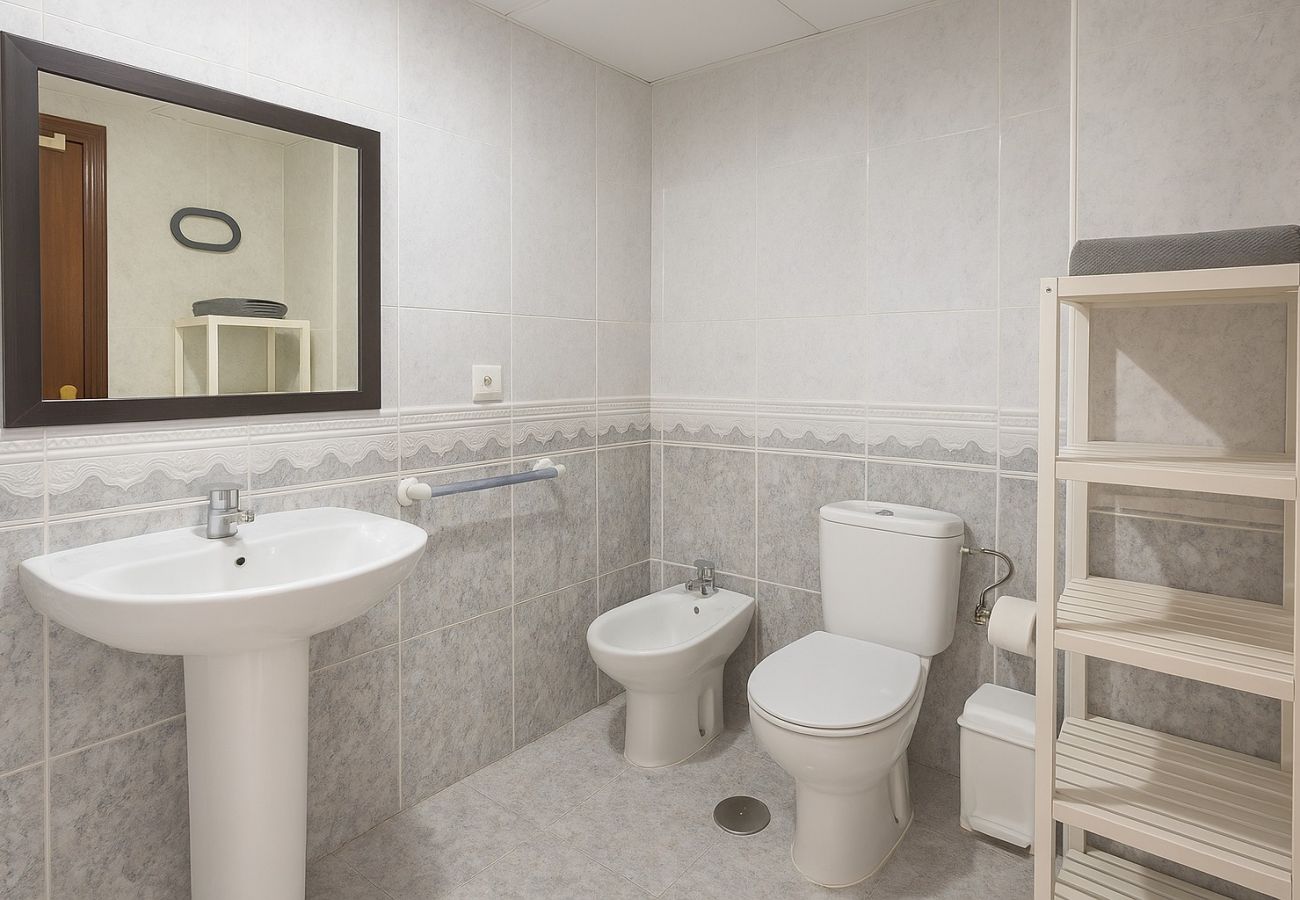 Apartamento en Málaga - WintowinRentals Teatinos, Campus, Piscina y Terraza
