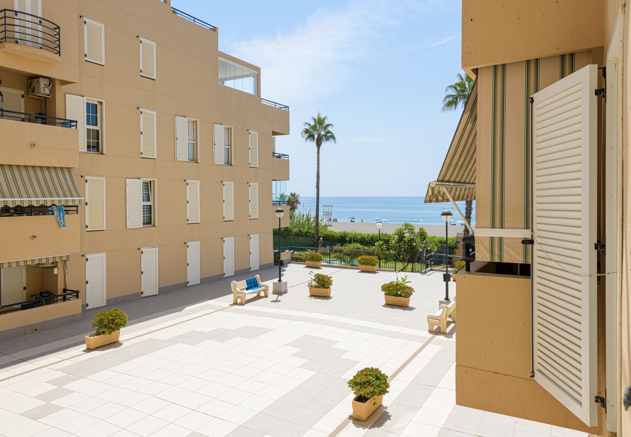 Apartamento en Benajarafe - WintowinRentals Playa Linda Benajarafe Playa y Piscina