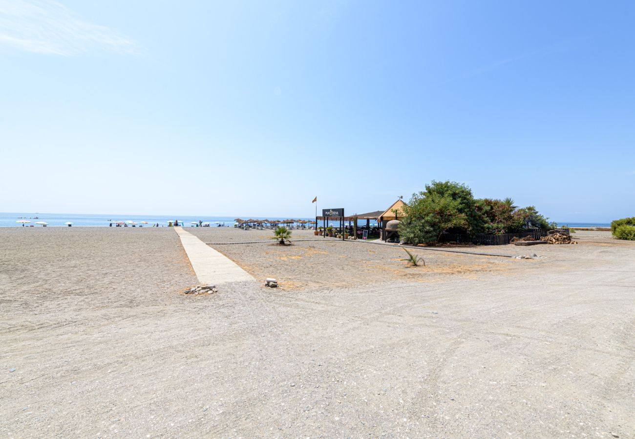 Apartamento en Benajarafe - WintowinRentals Playa Linda Benajarafe Playa y Piscina