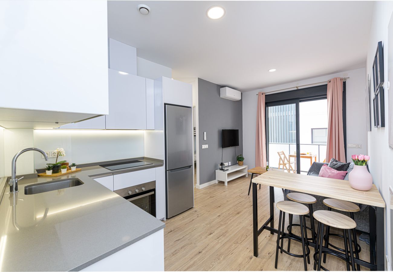 Apartamento en Fuengirola - WintowinRentals Home Sweet Boliches 2 dormitorios con terraza cerca de la playa
