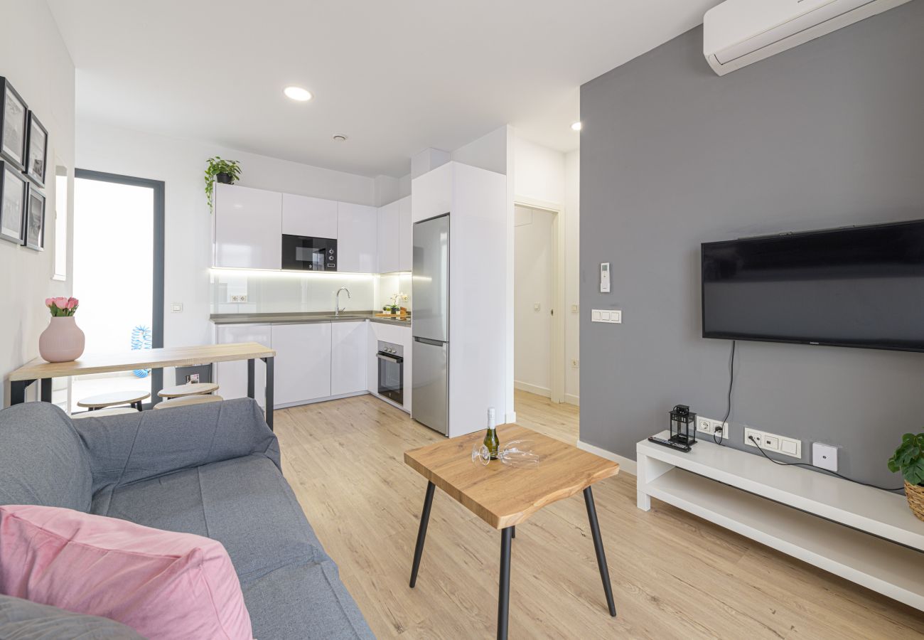 Apartamento en Fuengirola - WintowinRentals Home Sweet Boliches 2 dormitorios con terraza cerca de la playa