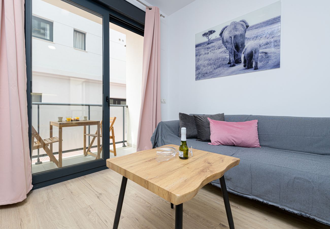 Apartamento en Fuengirola - WintowinRentals Home Sweet Boliches 2 dormitorios con terraza cerca de la playa