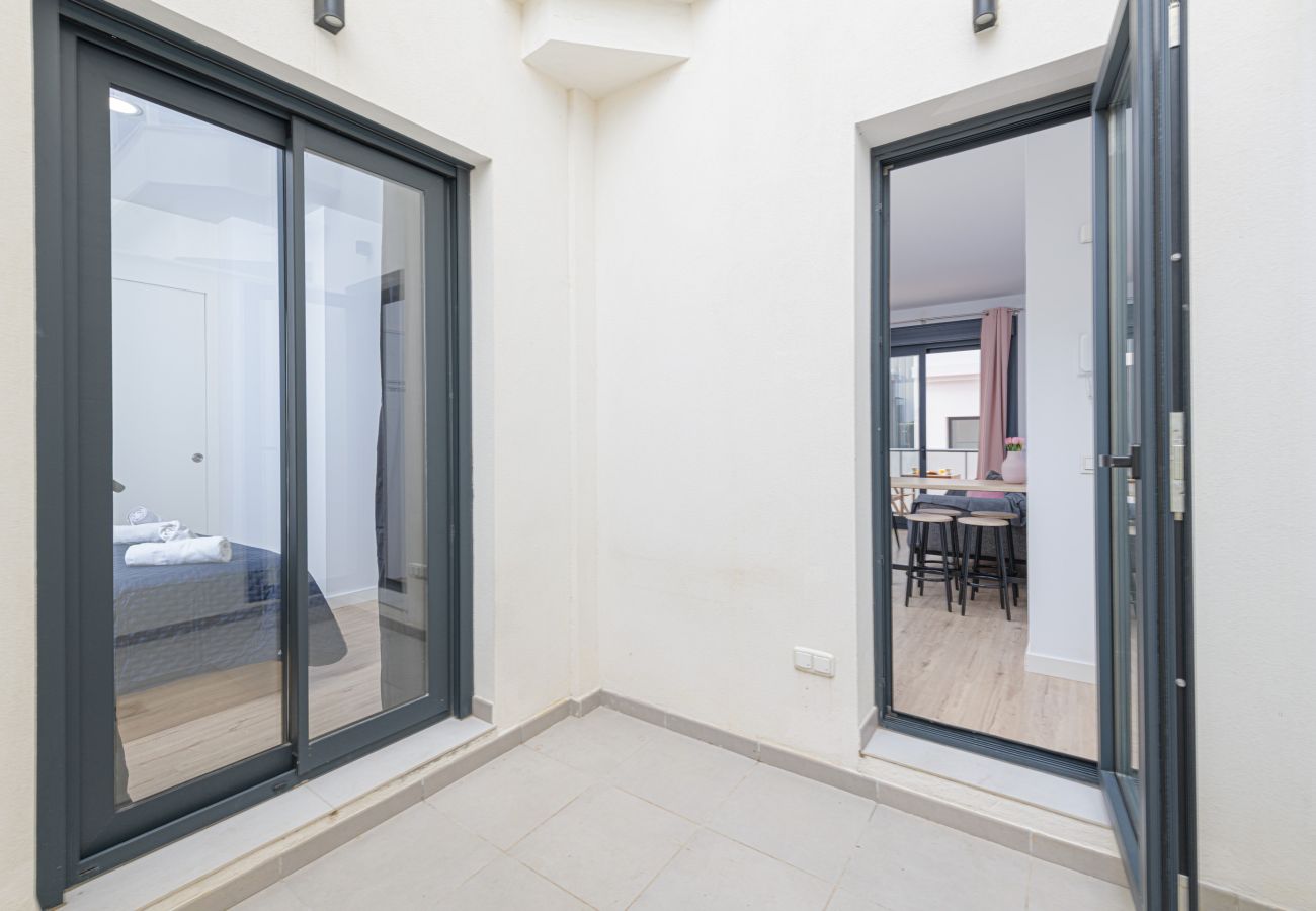 Apartamento en Fuengirola - WintowinRentals Home Sweet Boliches 2 dormitorios con terraza cerca de la playa