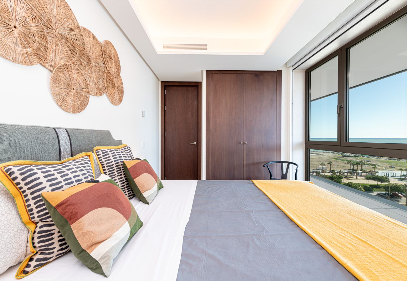 Ferienwohnung in Málaga - LUXUS-APARTMENT IM MALAGA TOWER 8ºA