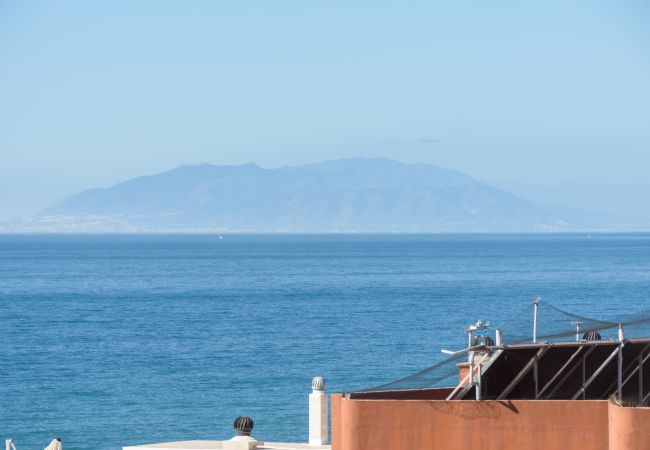 Ferienwohnung in Torrox Costa - WintowinRentals Spektakuläre Aussichten, Penthouse, 1st Line Beach in Torrox Ferienwohnung in Torrox Costa - WintowinRentals Spektakuläre Aussichten, Penthouse, 1st Line Beach in Torrox