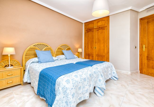 Ferienwohnung in Torrox Costa - WintowinRentals Spektakuläre Aussichten, Penthouse, 1st Line Beach in Torrox Ferienwohnung in Torrox Costa - WintowinRentals Spektakuläre Aussichten, Penthouse, 1st Line Beach in Torrox