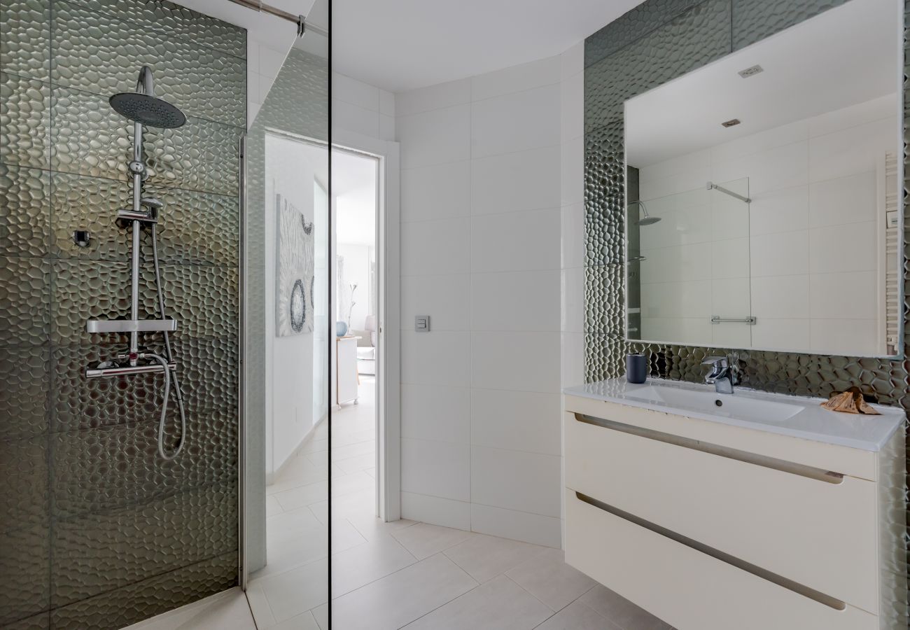 Ferienwohnung in Fuengirola - WintowinRentals Relax & Frontal Meerblick.