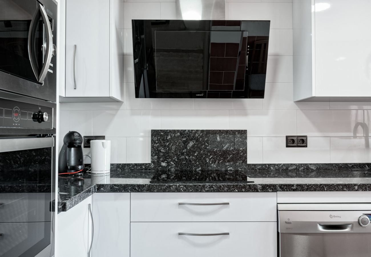 Ferienwohnung in Rincón de la Victoria - WintowinRentals La Posada del Mar 1. Linie Strand.