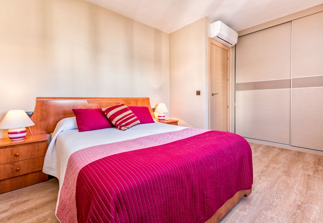 Ferienwohnung in Rincón de la Victoria - WintowinRentals La Posada del Mar 1. Linie Strand.