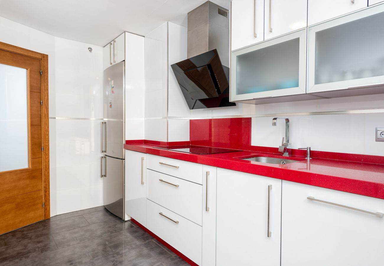 Ferienwohnung in Rincón de la Victoria - ENTSPANNUNG AM MEER, POOL, WIFI A / C.