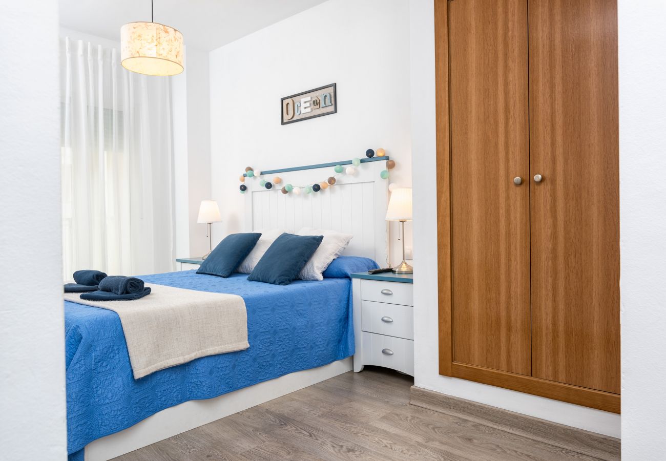 Ferienwohnung in Rincón de la Victoria - ENTSPANNUNG AM MEER, POOL, WIFI A / C.