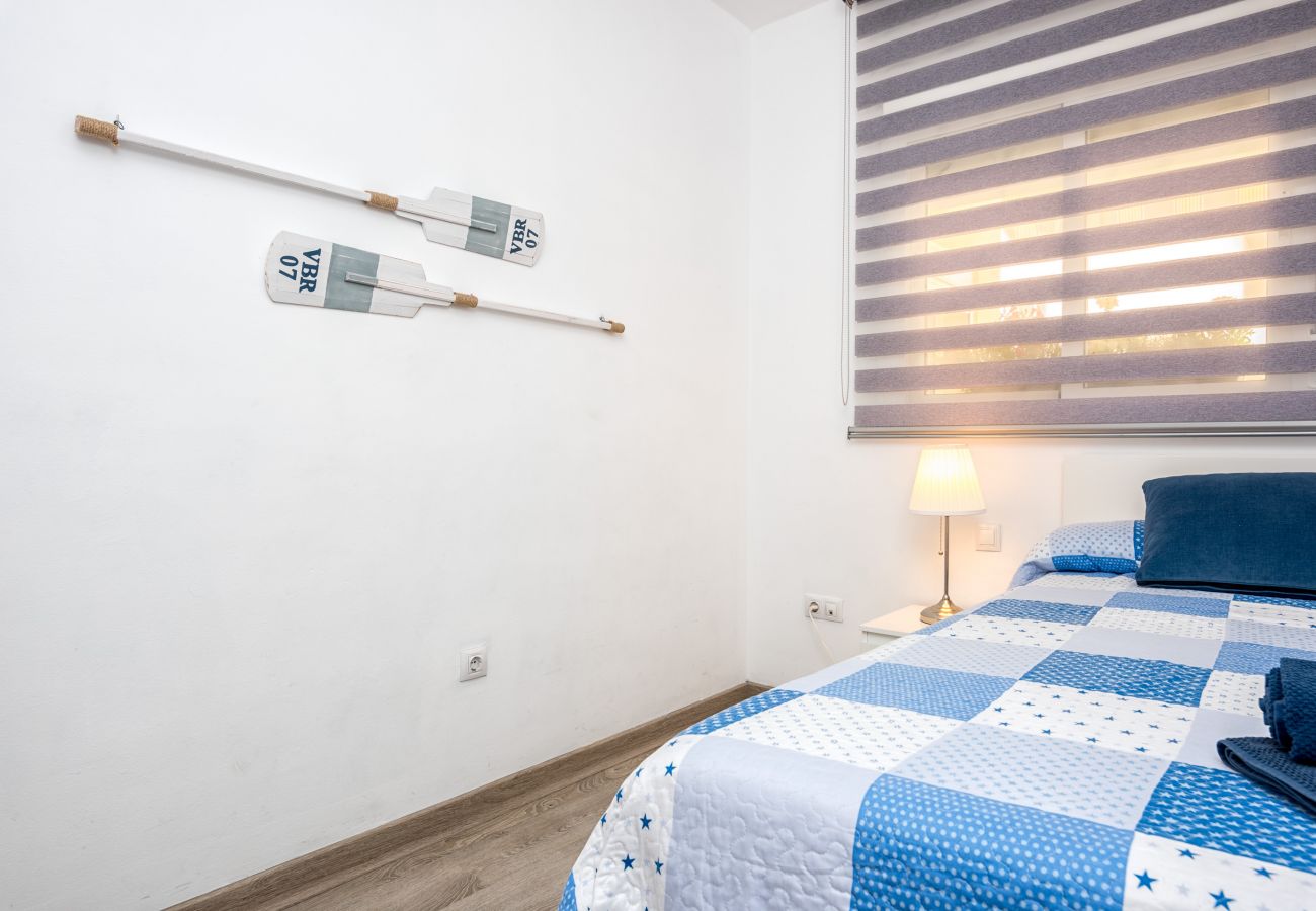 Ferienwohnung in Rincón de la Victoria - ENTSPANNUNG AM MEER, POOL, WIFI A / C.