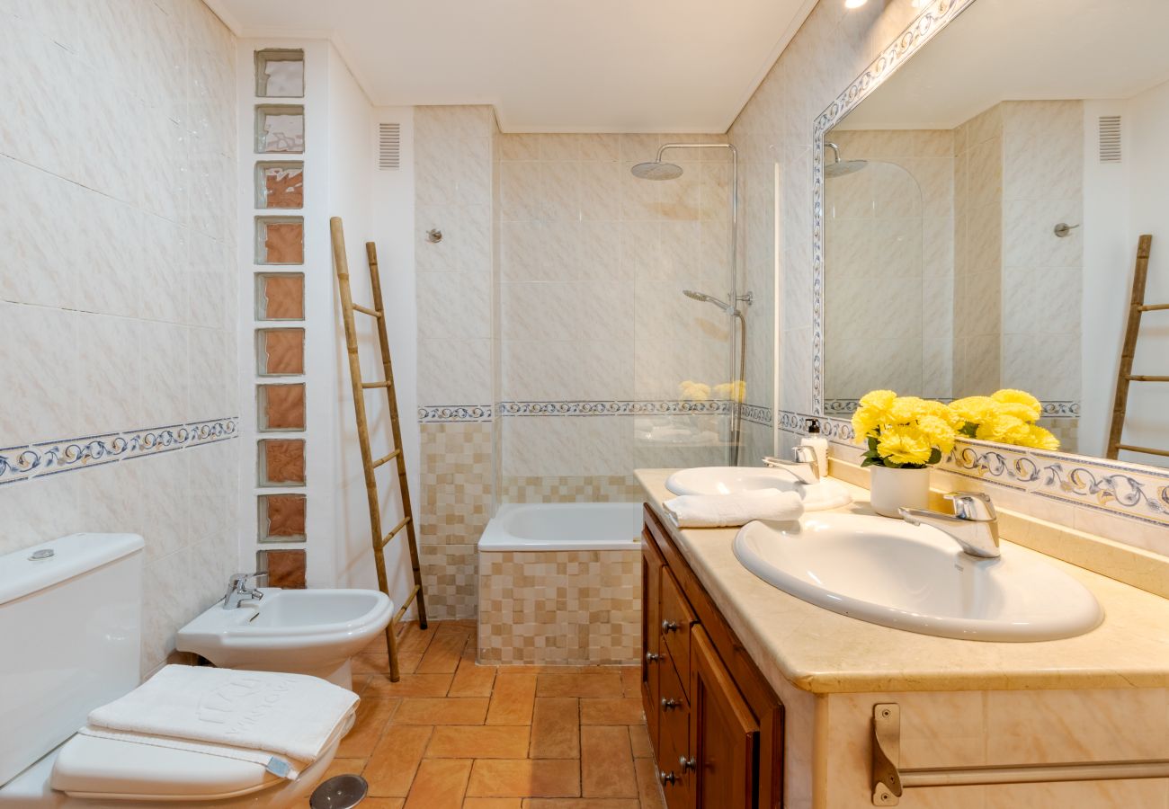 Ferienwohnung in Rincón de la Victoria - WintowinRentals Duplex in der Posada del Mar