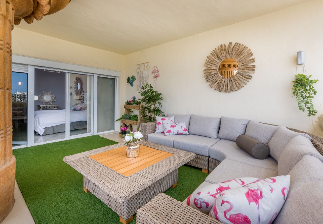 Ferienwohnung in Benalmádena - WintowinRentals Luxus und Meerblick  Puerto Marina.