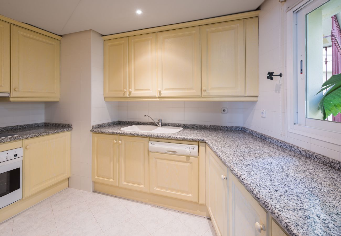 Ferienwohnung in Benalmádena - WintowinRentals Luxus und Meerblick  Puerto Marina.