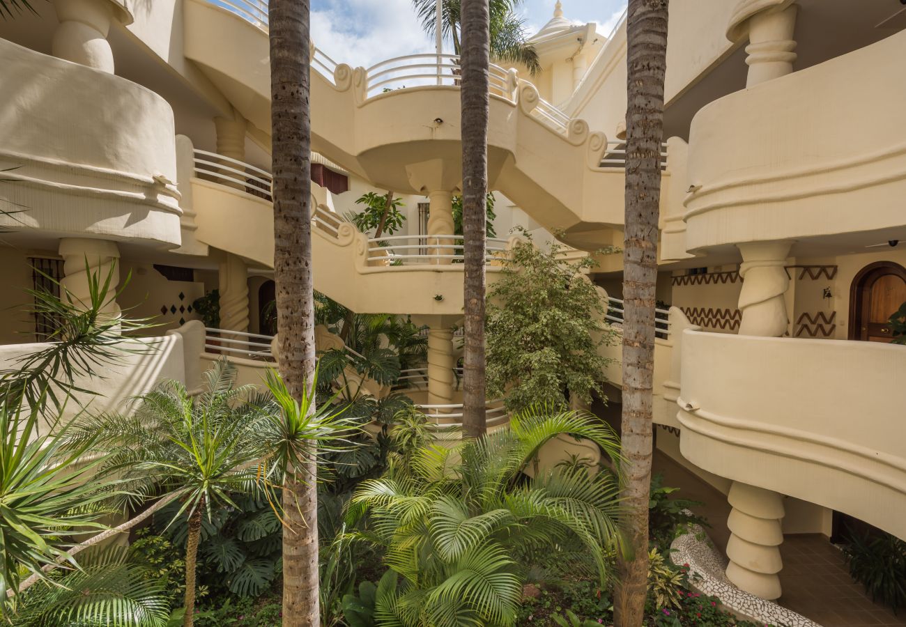 Ferienwohnung in Benalmádena - WintowinRentals Luxus und Meerblick  Puerto Marina.