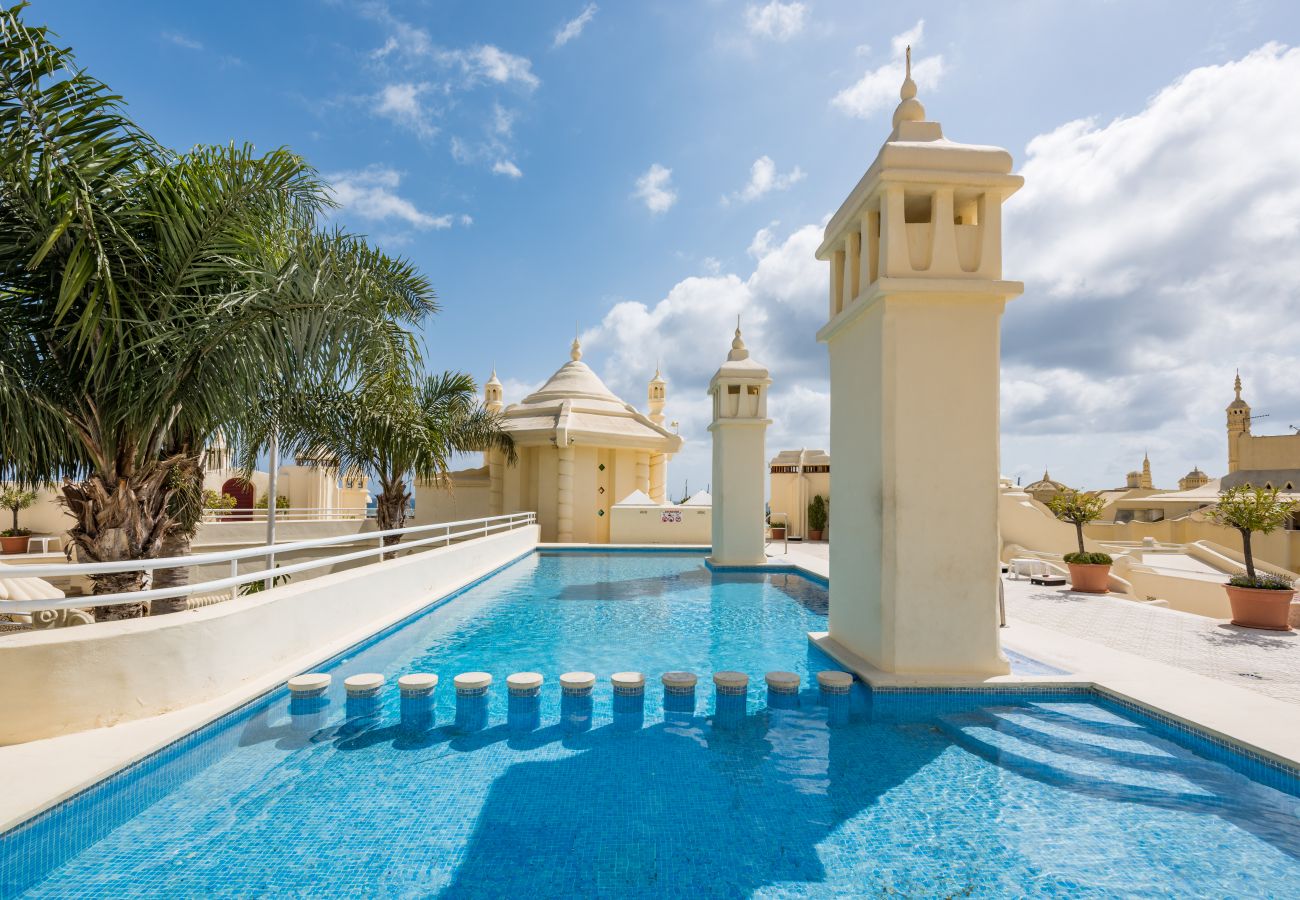 Ferienwohnung in Benalmádena - WintowinRentals Luxus und Meerblick  Puerto Marina.