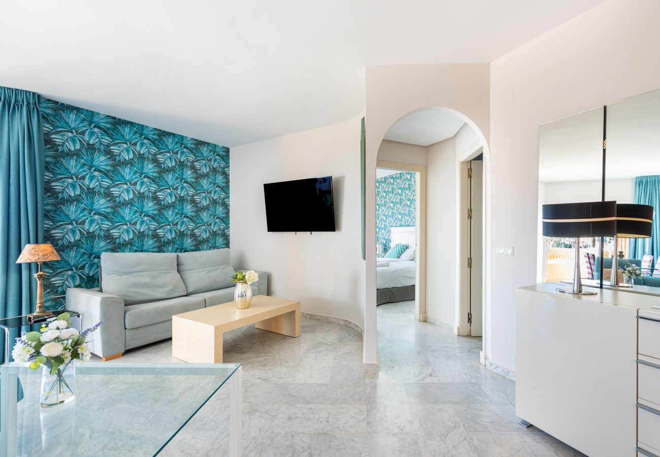 Ferienwohnung in Benalmádena - WintowinRentals Luxus und Meerblick  Puerto Marina.