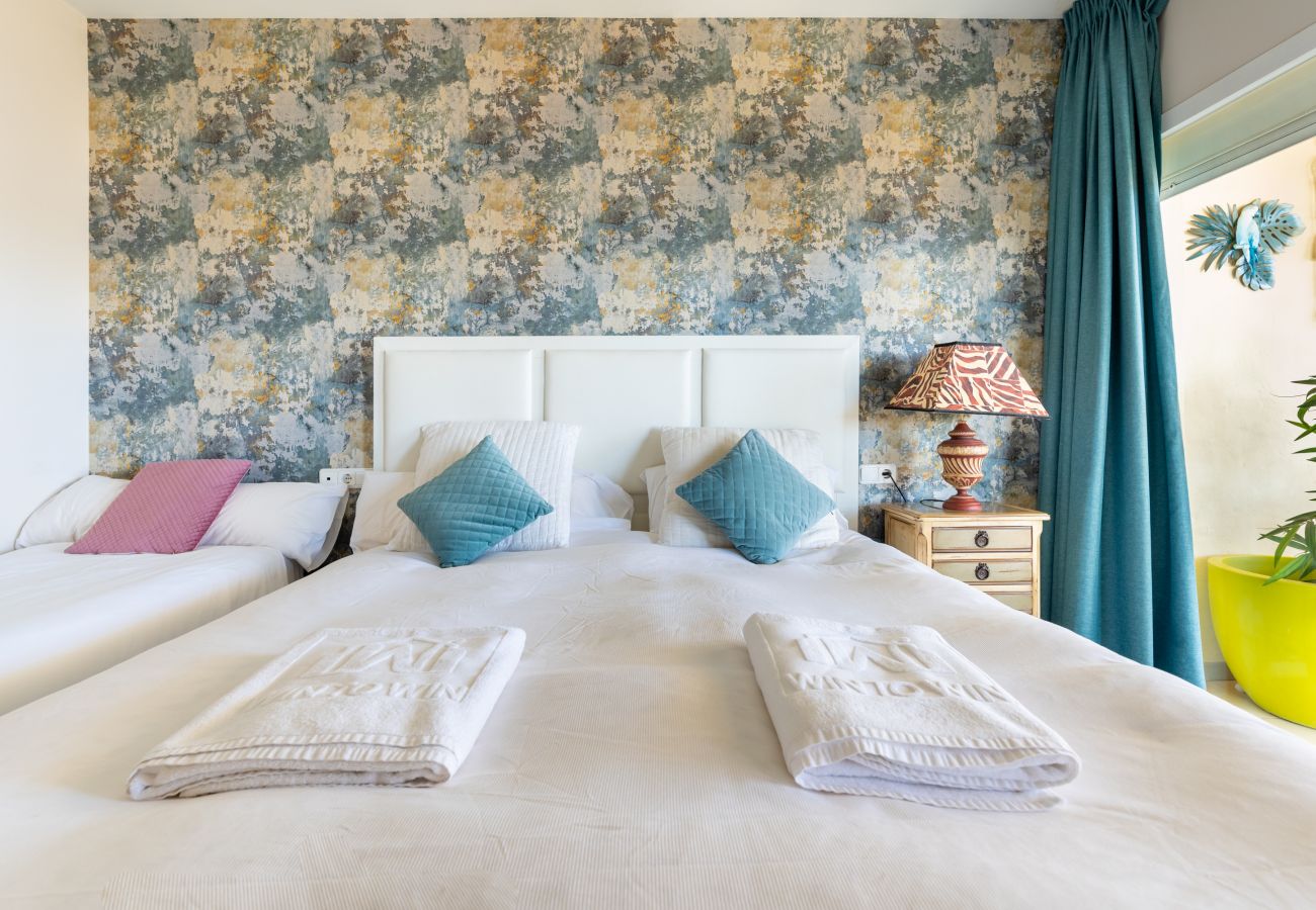 Ferienwohnung in Benalmádena - WintowinRentals Luxus und Meerblick  Puerto Marina.