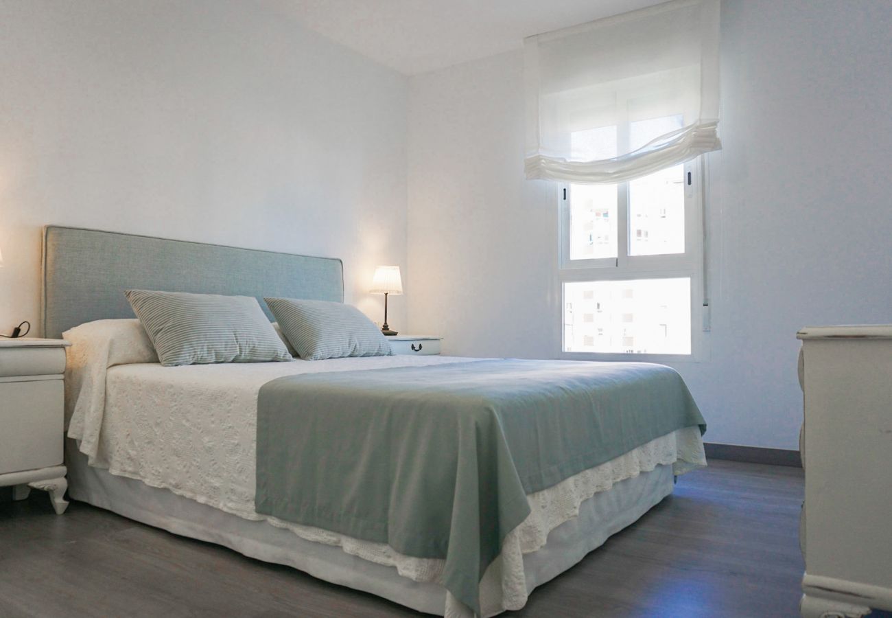 Ferienwohnung in Torrox Costa - WintowinRentaErstaunlicher frontaler Meerblick in Torroxls 