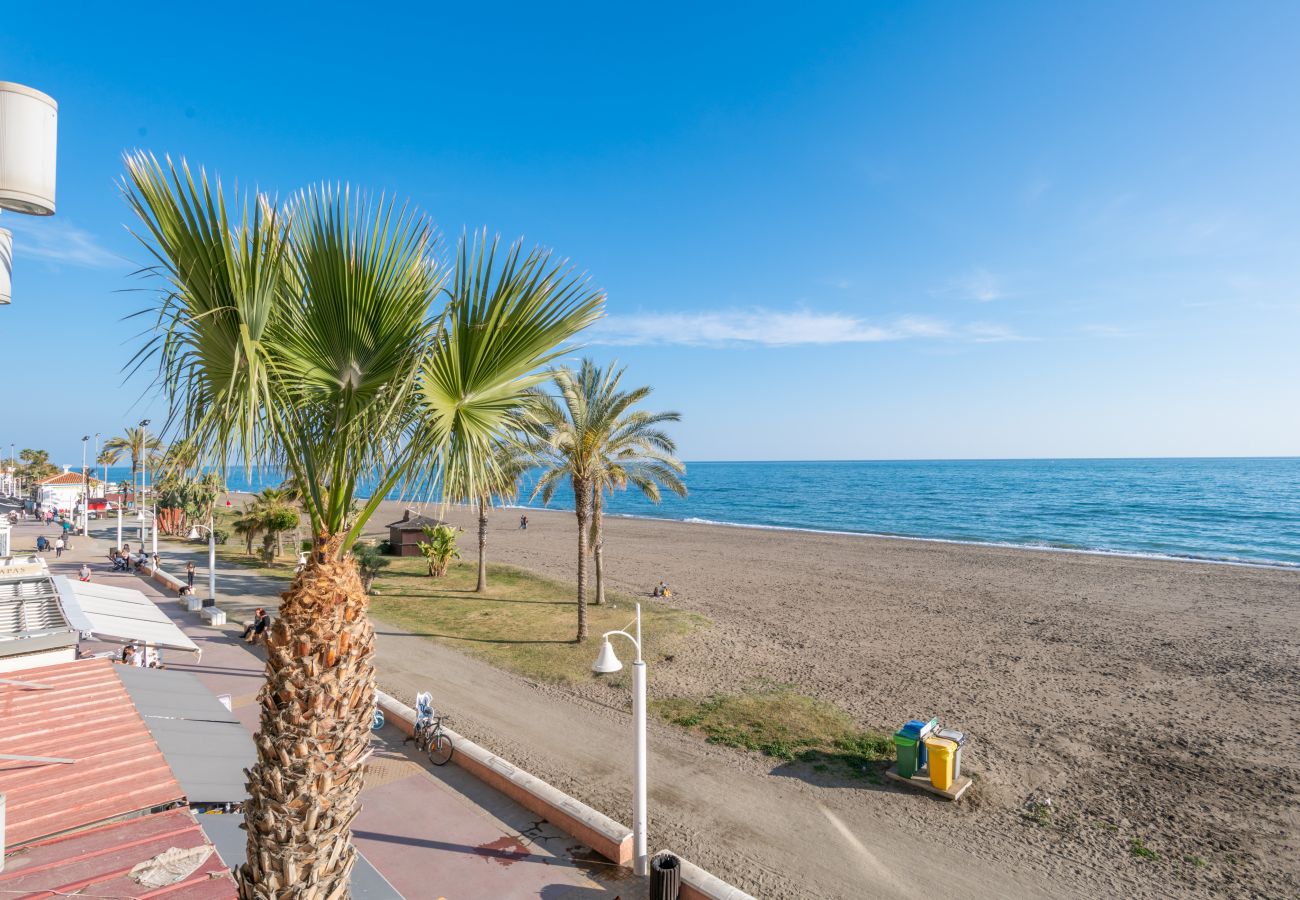 Ferienwohnung in Rincón de la Victoria - WintowinRentals BezmilianaPlaya Promenade Virgen del Carmen