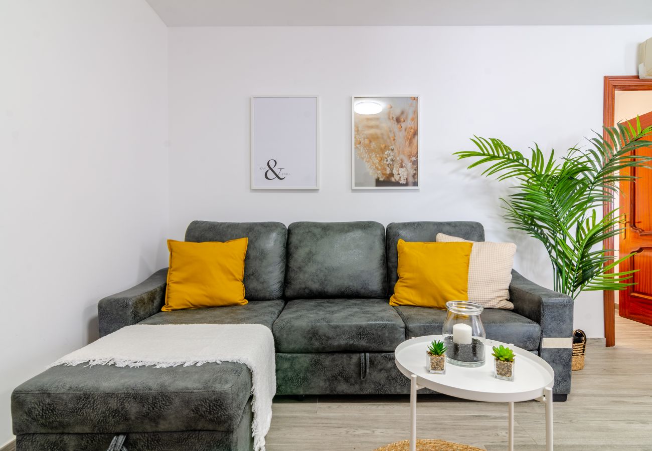 Ferienwohnung in Málaga - WintowinRentals Fabulous, WIFI und kostenlose Parkplätze.